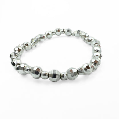 Faceted silver bracelet