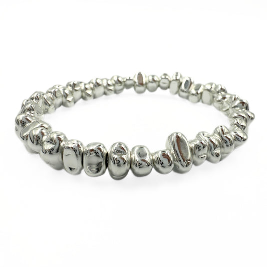 Triangular silver-plated hematite bracelet